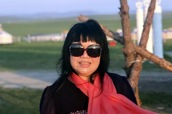 PENTASI B 2019 中国世界诗歌节暨苏菲世界诗歌奖 提名诗人：[中国广东] 陈小曼